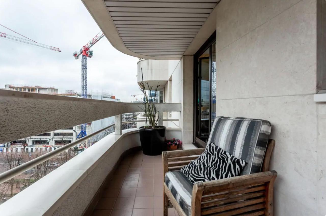 Beautiful Modern Fully Furnished Studio 르발루아페레 외부 사진