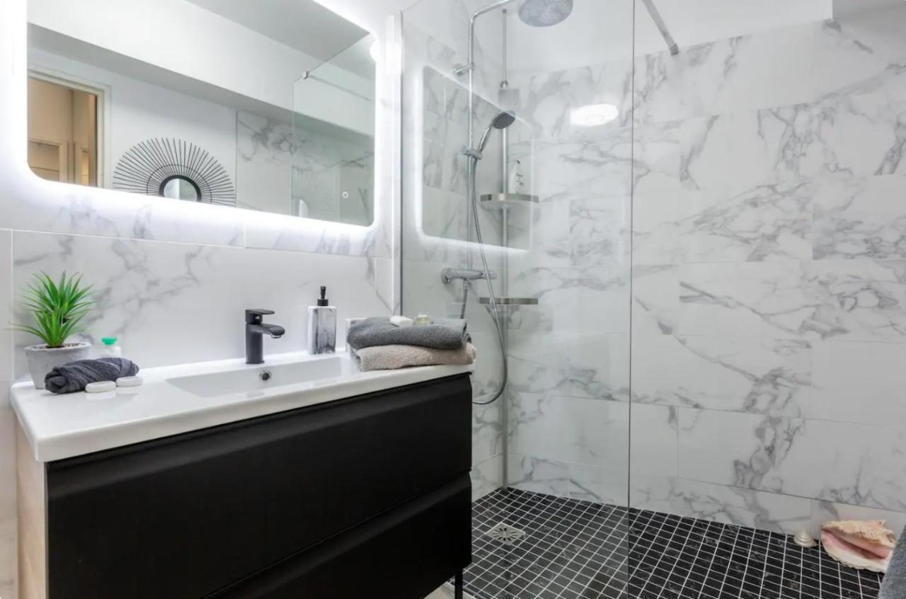 Beautiful Modern Fully Furnished Studio 르발루아페레 외부 사진